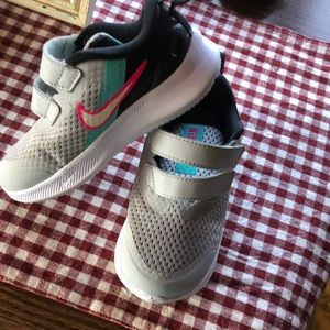 Toddler size 9c Nike Sneakers